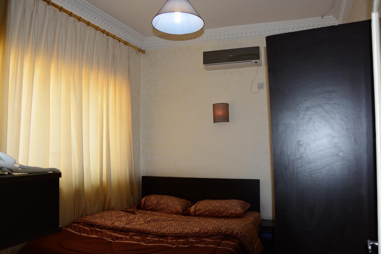 Teeba Palace Hotel Suites Amman Buitenkant foto