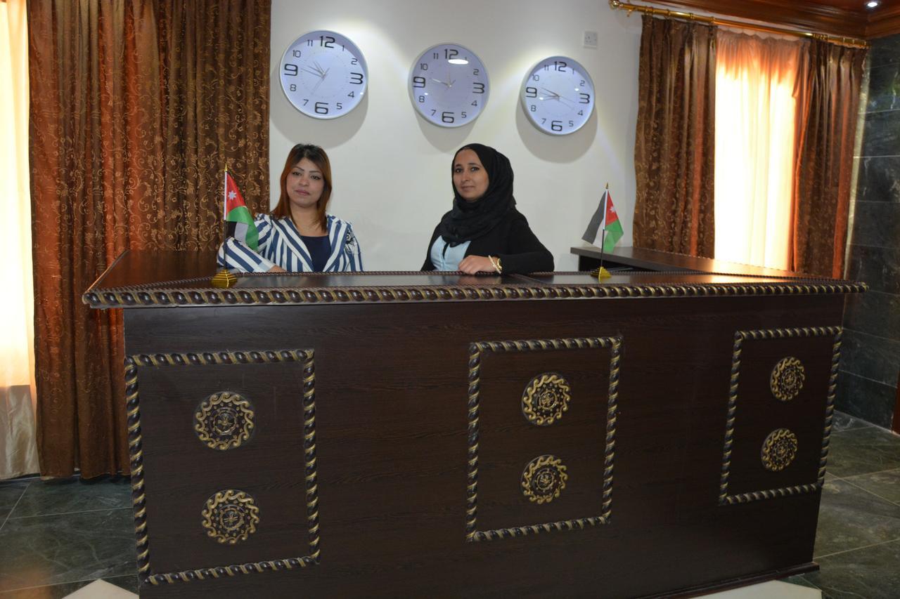Teeba Palace Hotel Suites Amman Buitenkant foto