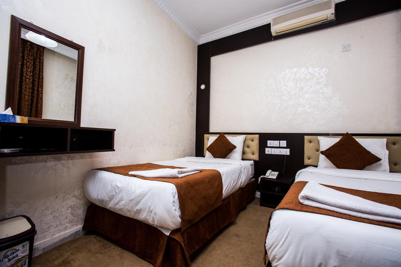 Teeba Palace Hotel Suites Amman Buitenkant foto